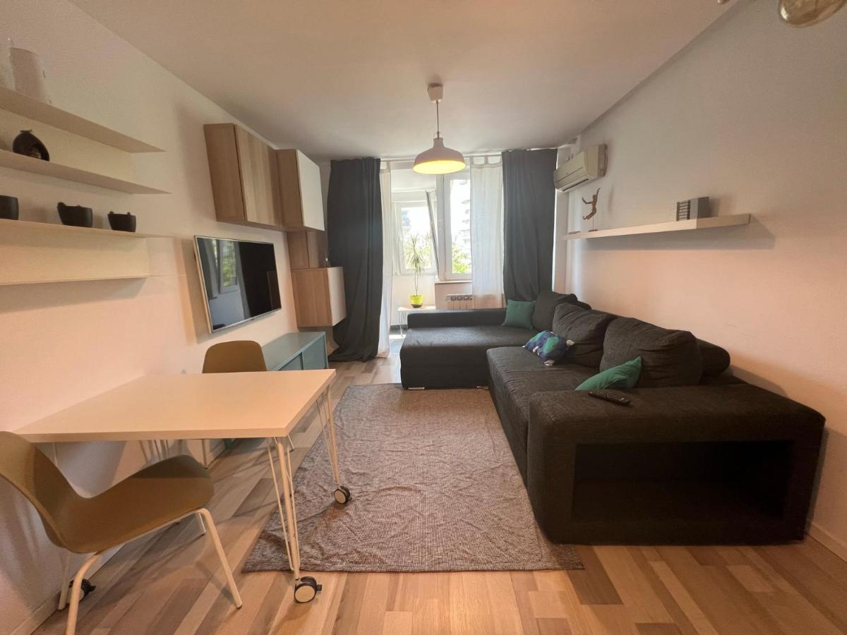 Modern In Appartamento Bucarest